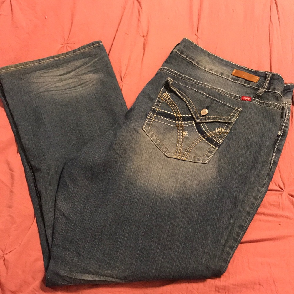 Royalty jeans boot cut size 24